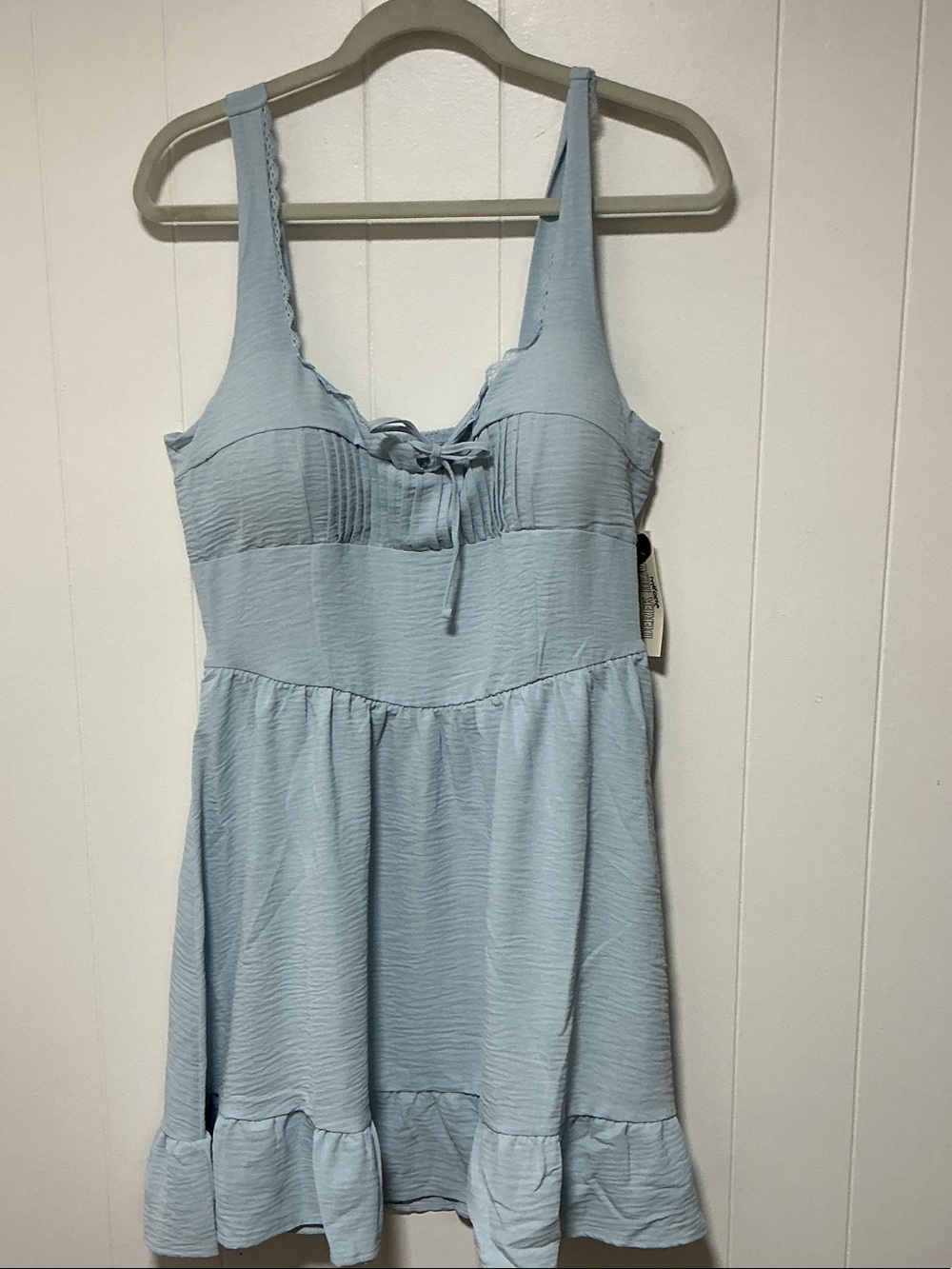 Derek Heart Light Blue Tie-Front Sleeveless Chemise